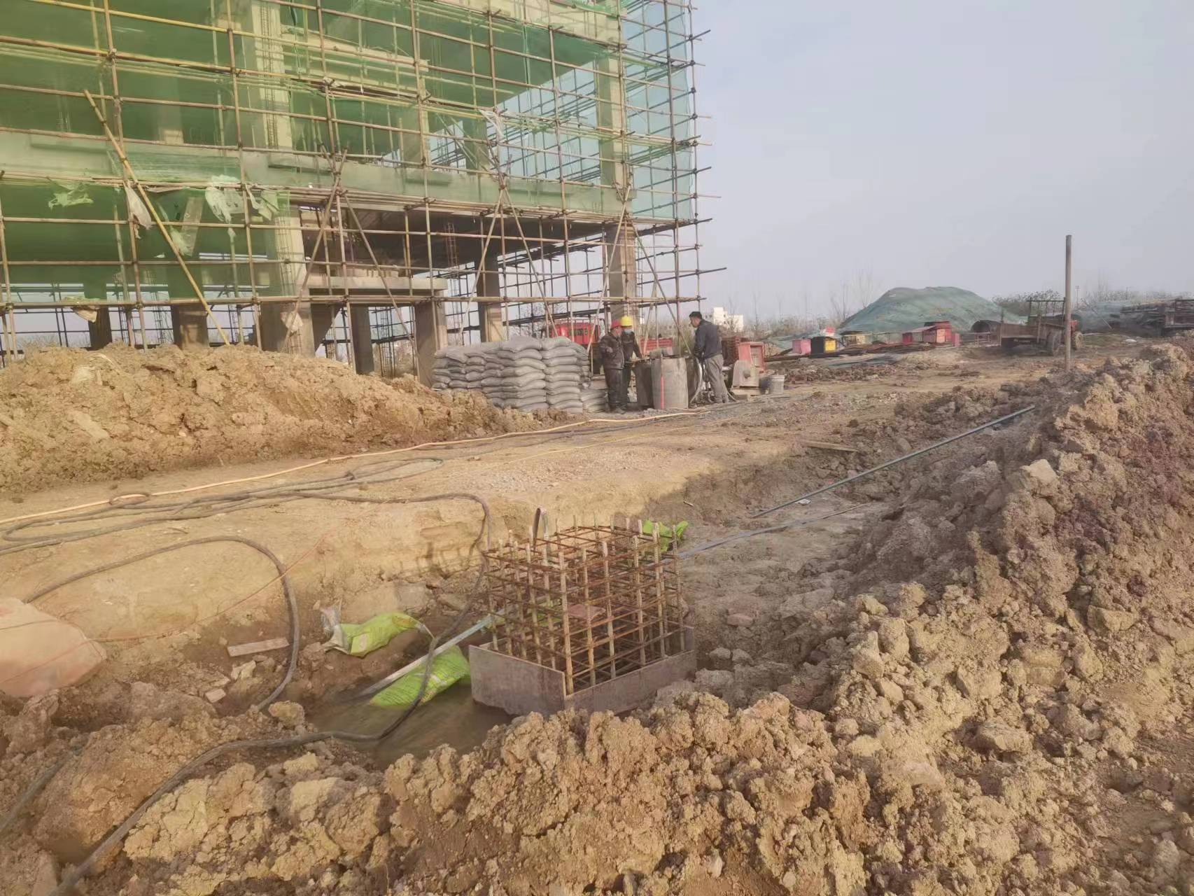 宽城当桥梁出现裂缝的时候应该及时加固修补